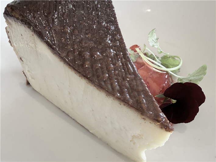 Basque cheesecake